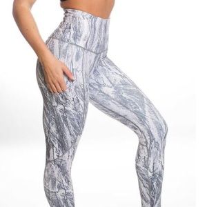 Ptula Leggings
